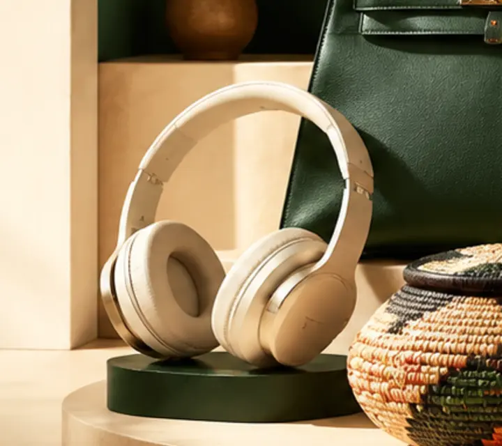 Wireless headphones
